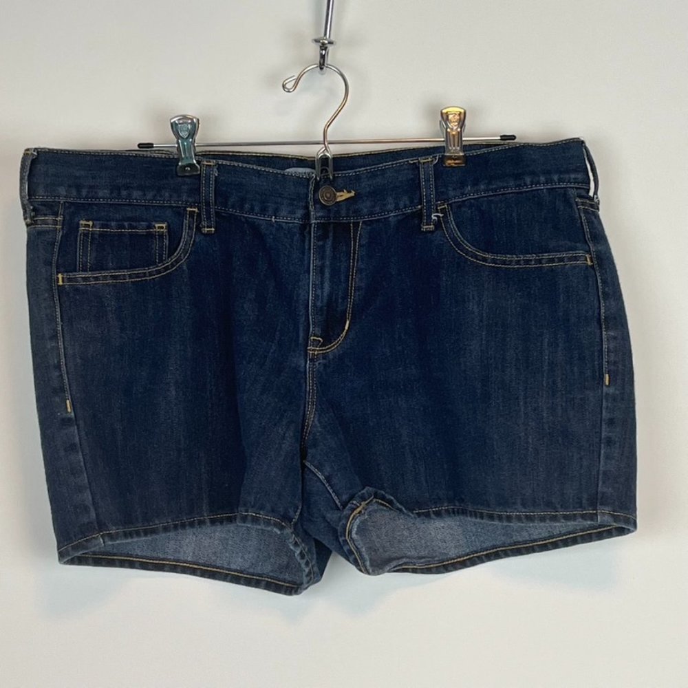 Old Navy The Diva Blue Jean Denim Shorts ((size 14))